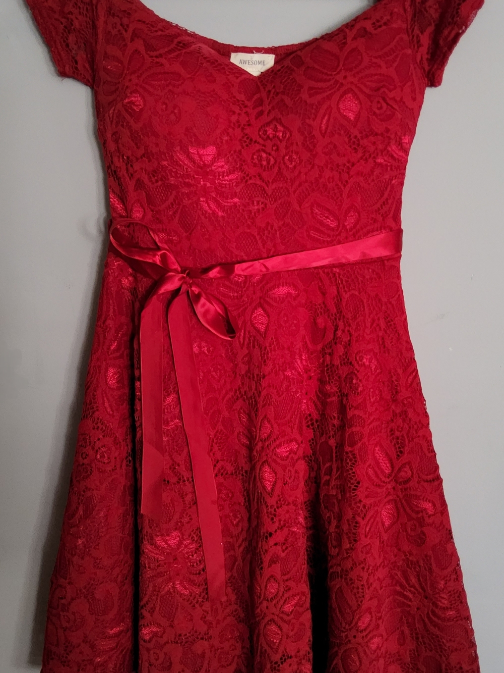 Juniors Red Lace Fit-and-Flare Dress with Satin Belt, Sz Sm (0-2)